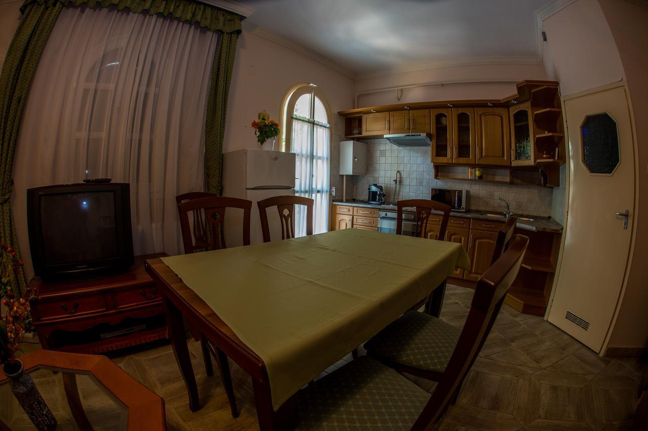 Aqua Line Apartmanhaz